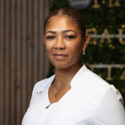 Liz - The Beauty Liz